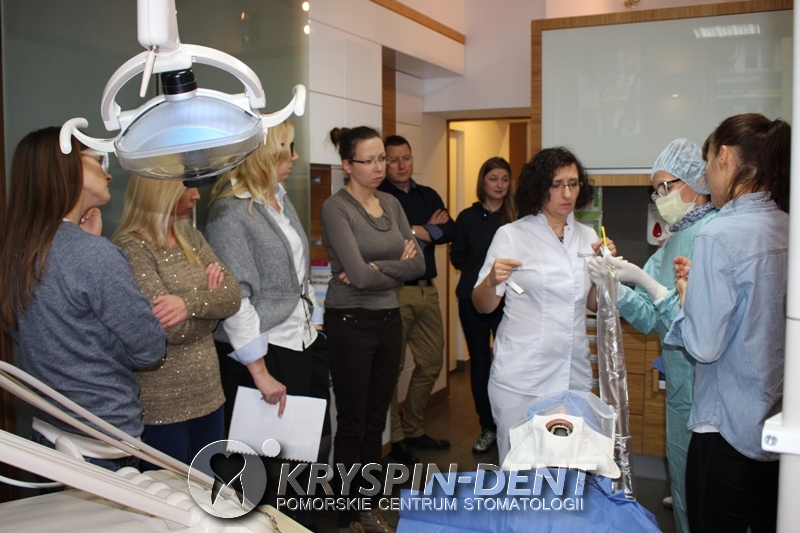 Od ekstrakcji do implantacji - szkolenia dentystyczne w Gdańsku - Kryspin Dent